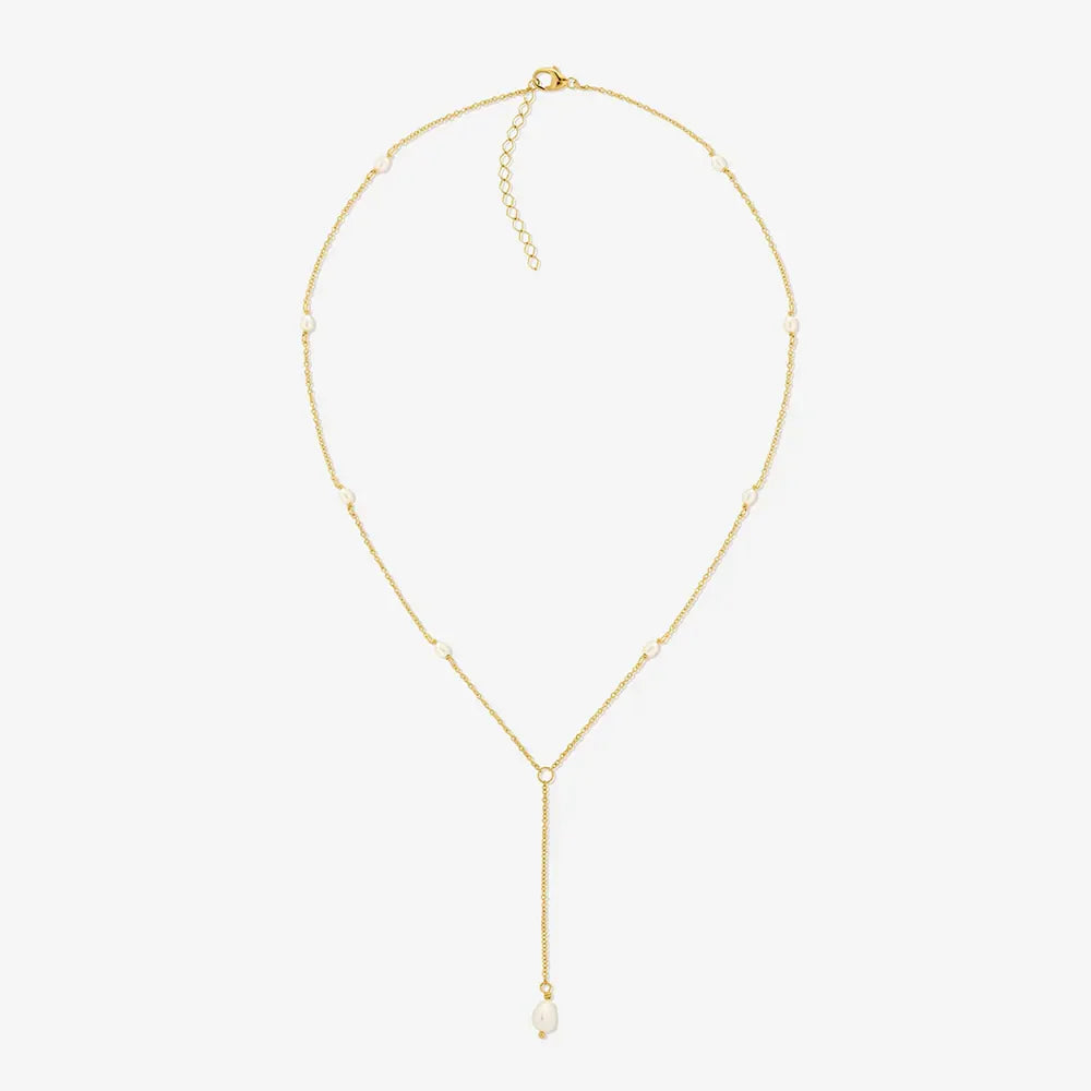 Dainty Freshwater Pearl Necklace – Delicate 18K Gold‑Plated Chain Jewelry